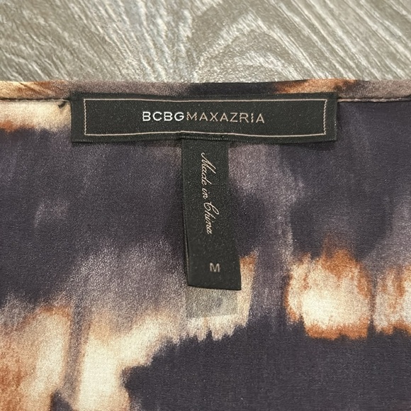 EUC BCBG MAX AZRIA FROST PLUM COMBO JOSS SILK BLOUSE Size Medium - Picture 5 of 8